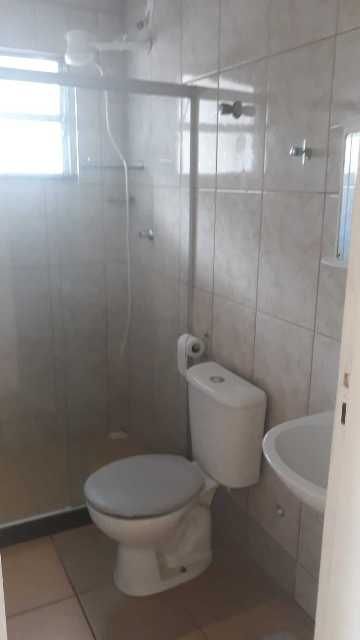 CASA EM CONDOMINIO