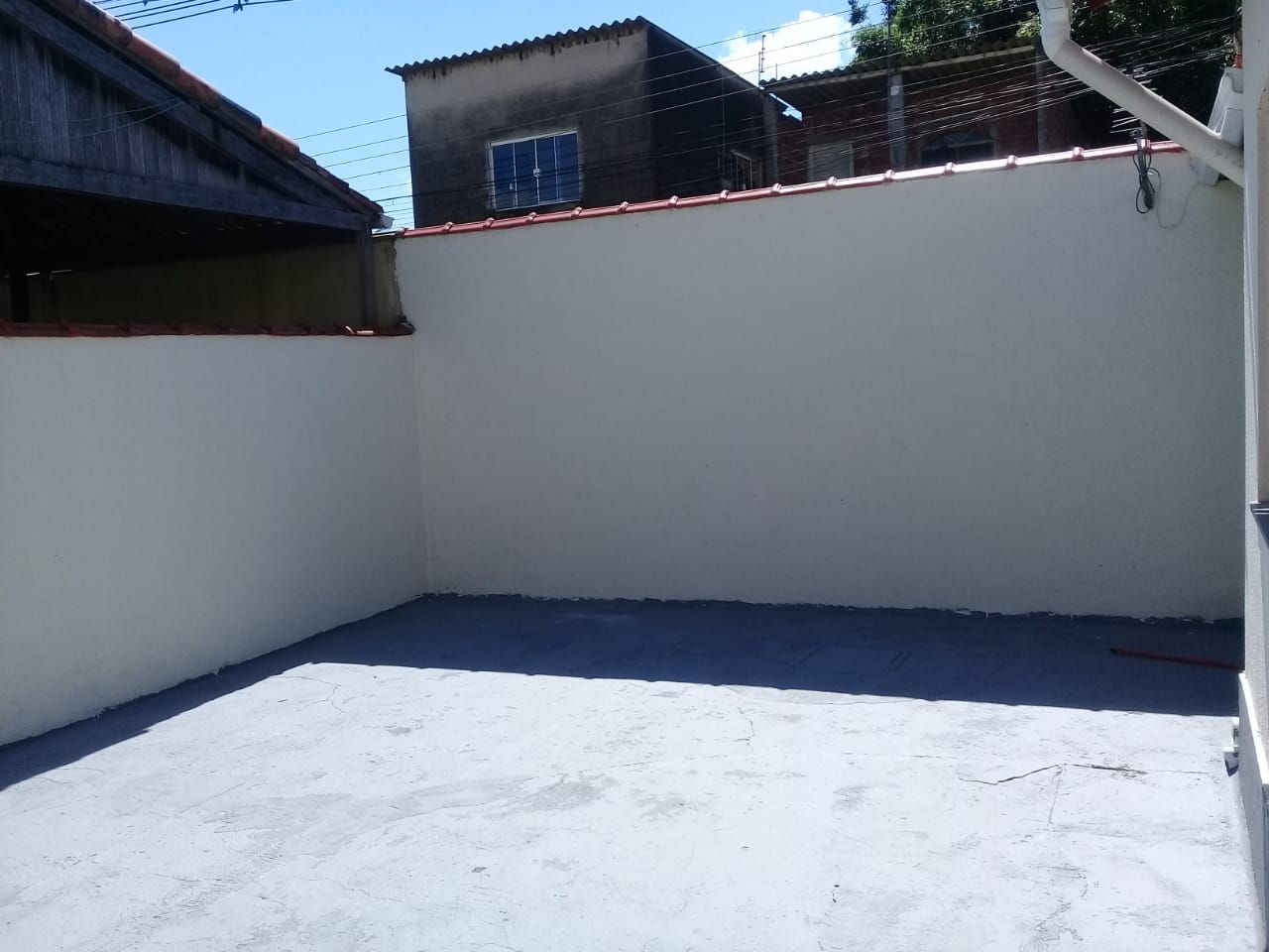CASA EM CONDOMINIO